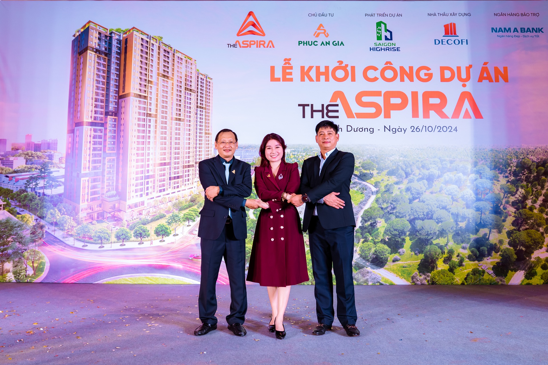 03-khoi-cong